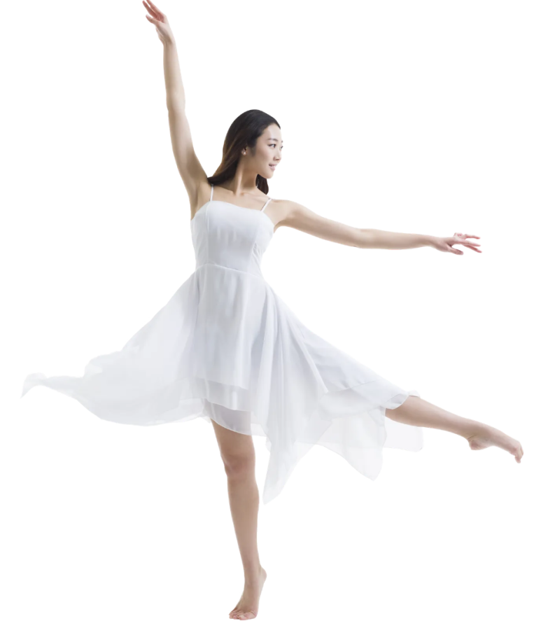 분당 자세교정 센터인 라룬 리픽스 클리닉에서 흰색 드레스를 입고 맨발로 한 발 서기 자세를 취하며 신체 균형 능력을 보여주는 여성